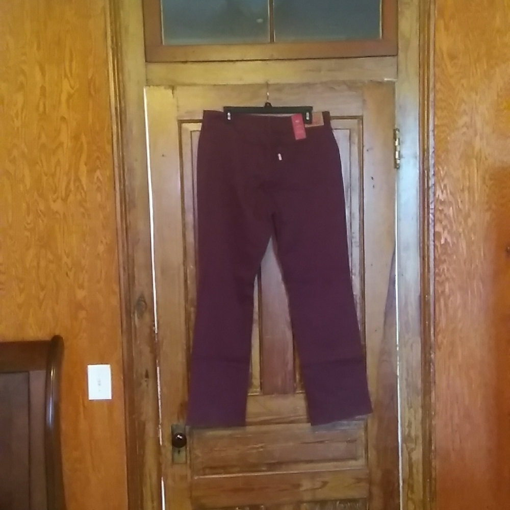 Women Jeans - Picture 5 of 8